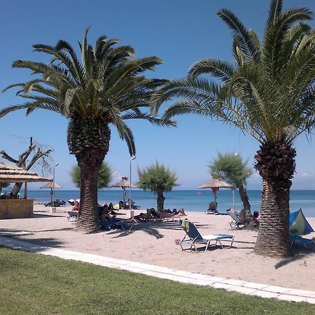 Three Stars Beach Hotel Moraitika Zewnętrze zdjęcie