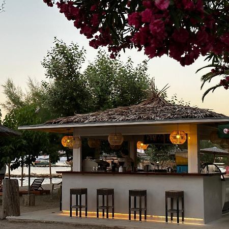 Three Stars Beach Hotel Moraitika Zewnętrze zdjęcie